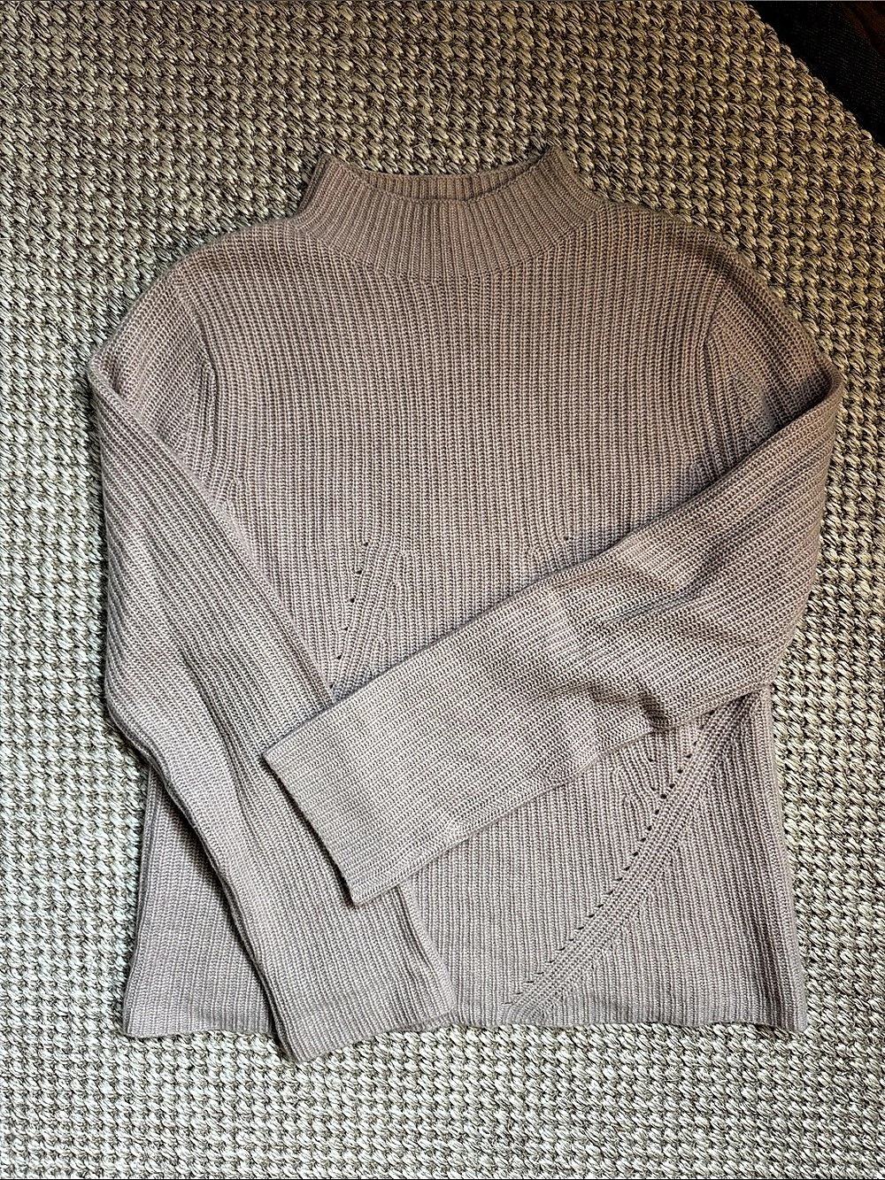 H&M Pink Cashmere Ribbed Turtleneck Sweater Size Small